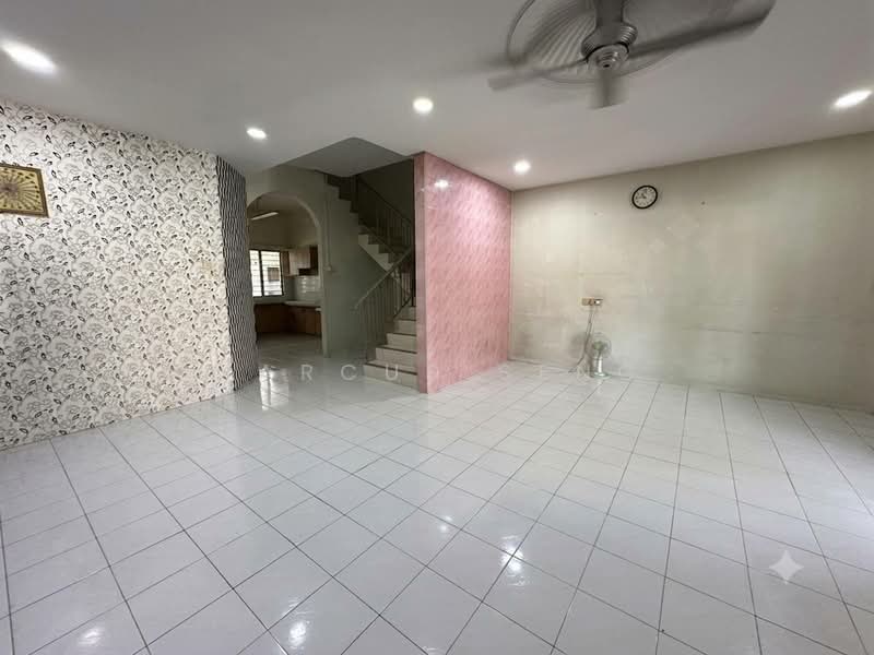 2-storey Terraced House for Sale in Taman Menglembu Impiana Adril (Menglembu) - Marcus Seng - Living Room - PropertyGuru.com.my