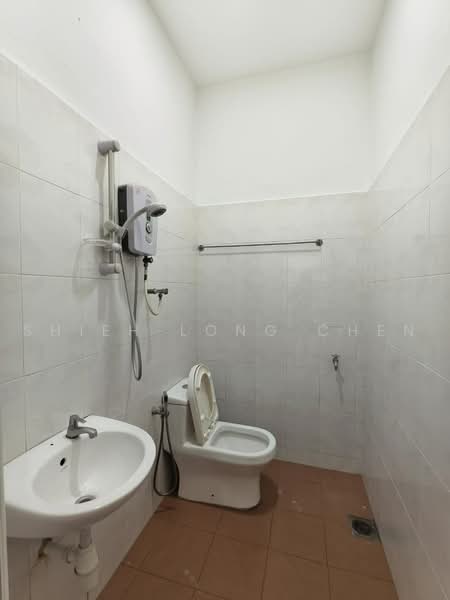 Rumah Teres 1-Tingkat untuk Dijual di Taman Skudai Baru (Skudai) - Shieh Long Chen - Bathroom - PropertyGuru.com.my