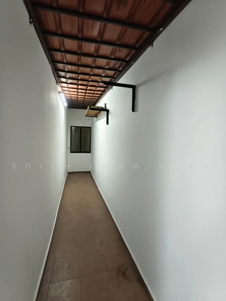 Rumah Teres 1-Tingkat untuk Dijual di Taman Skudai Baru (Skudai) - Shieh Long Chen - Corridor - PropertyGuru.com.my