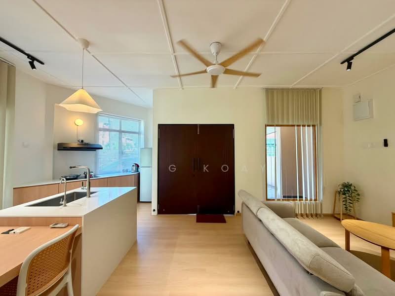 Rumah Teres 1-Tingkat untuk Disewa di Fettes Park (Tanjung Tokong) - Ping Koay - Living Room - PropertyGuru.com.my