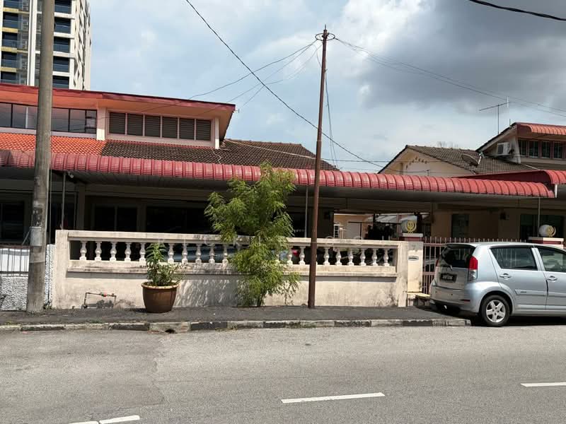 Rumah Teres 1.5 Tingkat untuk Dijual di Taman Gottlieb (Pulau Tikus) - Rickie Goh - Exterior - PropertyGuru.com.my