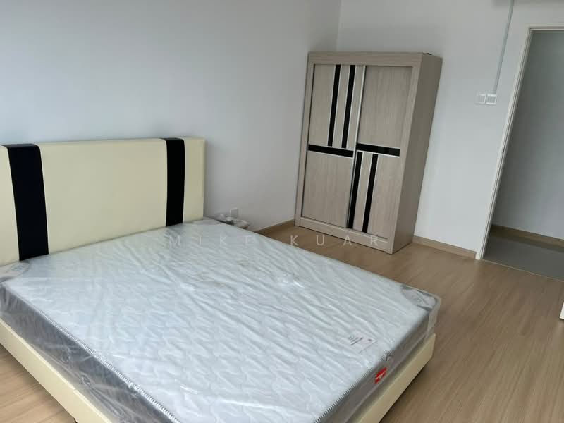 Servis Apartment untuk Disewa di Rubica @ Harbour Place - Mike Kuar - Bedroom - PropertyGuru.com.my