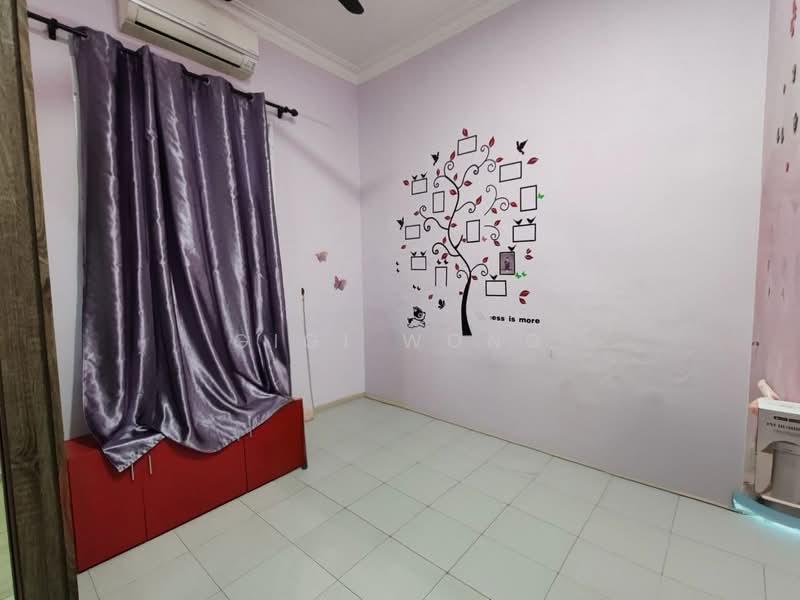 Rumah Kluster untuk Dijual di Kampung Bukit Larang (Telok Mas) - Gigi Wong - PropertyGuru.com.my
