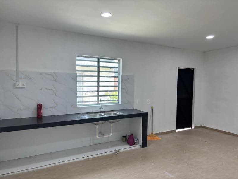 1-storey Terraced House for Sale in Sungai Petani (Kedah) - Wang TS - Kitchen - PropertyGuru.com.my