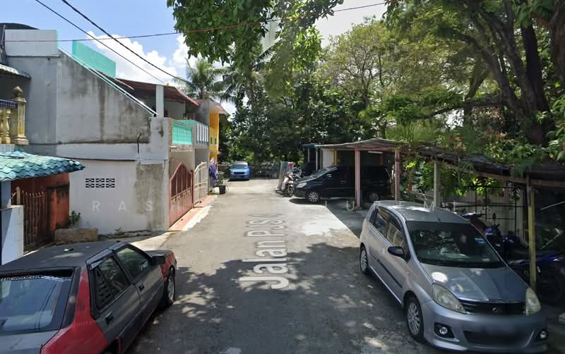 Rumah Teres 2 Tingkat untuk Dijual di Pjs 4 (Petaling Jaya) - Rashidah Juremi - Exterior - PropertyGuru.com.my