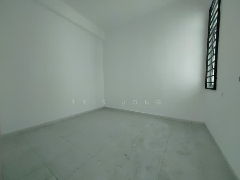 2-storey Terraced House for Sale in Taman Kundang Jaya (Rawang) - Tris Jong - Interior - PropertyGuru.com.my