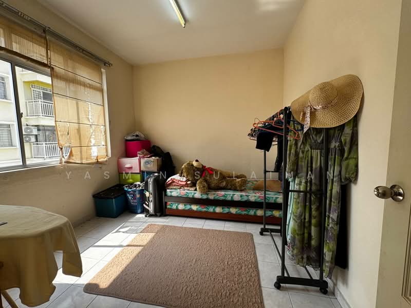 Condominium for Sale at Platinum Hill PV 5 - Yasmin Sulaiman - Bedroom - PropertyGuru.com.my