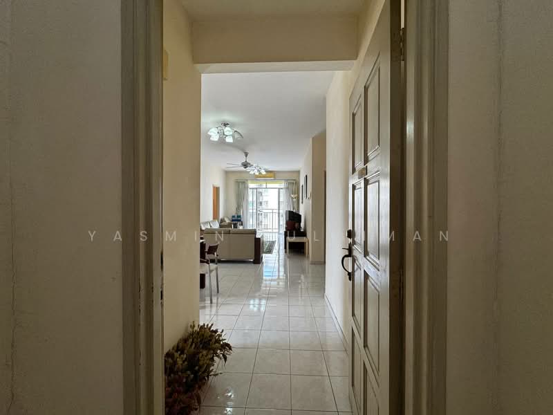 Condominium for Sale at Platinum Hill PV 5 - Yasmin Sulaiman - Living Room - PropertyGuru.com.my