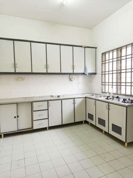 Rumah Teres 2 Tingkat untuk Dijual di Taman Mutiara Rini (Skudai) - Mars Hoe - Kitchen - PropertyGuru.com.my