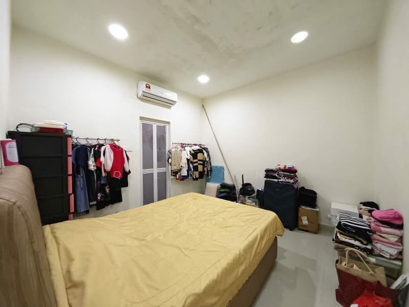 Rumah Teres 2 Tingkat untuk Dijual di Taman Impian Emas (Skudai) - Queenie Ng - Bedroom - PropertyGuru.com.my