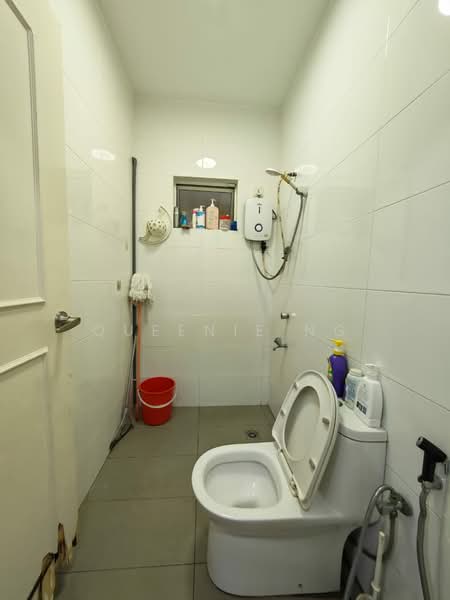 Rumah Teres 2 Tingkat untuk Dijual di Taman Impian Emas (Skudai) - Queenie Ng - Bathroom - PropertyGuru.com.my
