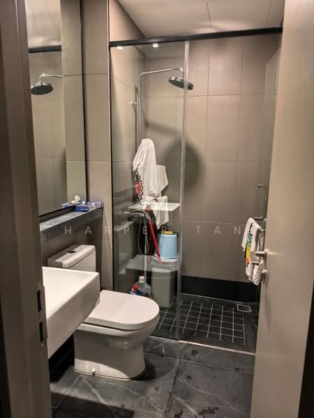 Service Residence for Rent at Bloomsvale Menara Vista Petaling - Harper Tan - Bathroom - PropertyGuru.com.my