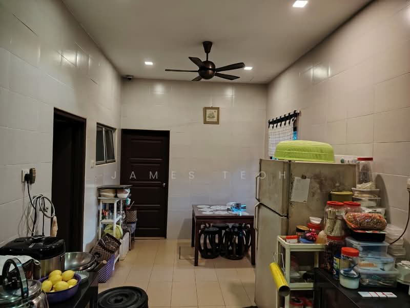 Rumah Berkembar untuk Dijual di Kawasan 15 (Klang) - James Teoh - Kitchen - PropertyGuru.com.my