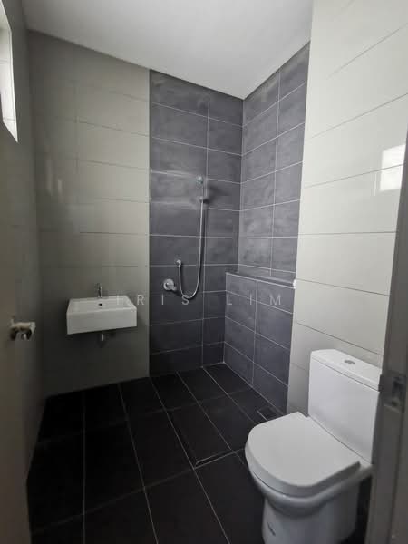 Rumah Kluster untuk Dijual di Horizon Hills (Iskandar Puteri (Nusajaya)) - Iris Lim - Bathroom - PropertyGuru.com.my