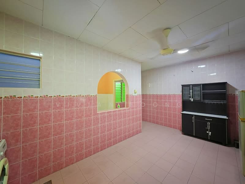 Rumah Teres 2 Tingkat untuk Dijual di Anjung Tawas Sinaran (Ipoh) - Vivian Foong - Kitchen - PropertyGuru.com.my