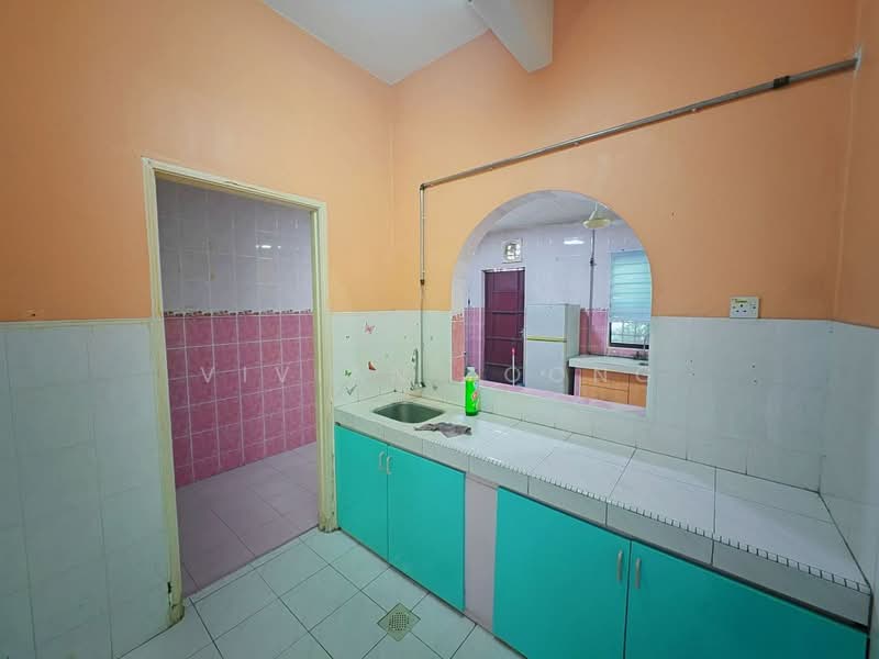 Rumah Teres 2 Tingkat untuk Dijual di Anjung Tawas Sinaran (Ipoh) - Vivian Foong - Kitchen - PropertyGuru.com.my
