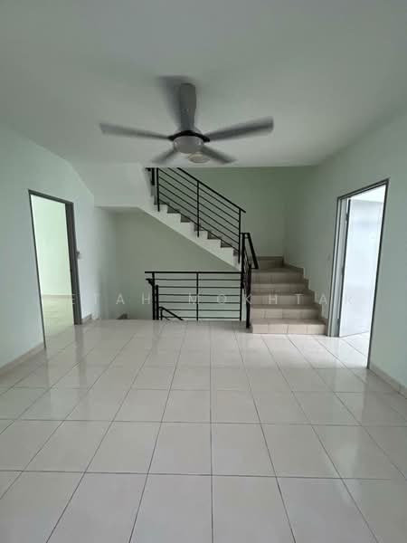 3-storey Terraced House for Sale in Taman Bangi Avenue (Bangi) - PETAH MOKHTAR - Interior - PropertyGuru.com.my