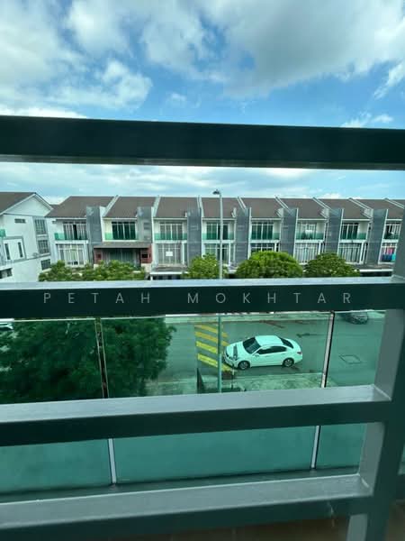 3-storey Terraced House for Sale in Taman Bangi Avenue (Bangi) - PETAH MOKHTAR - Exterior - PropertyGuru.com.my