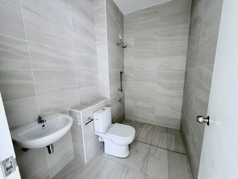 Rumah Teres 2 Tingkat untuk Dijual di Taman Nusa Bestari (Iskandar Puteri (Nusajaya)) - Jovia Thoh - Bathroom - PropertyGuru.com.my
