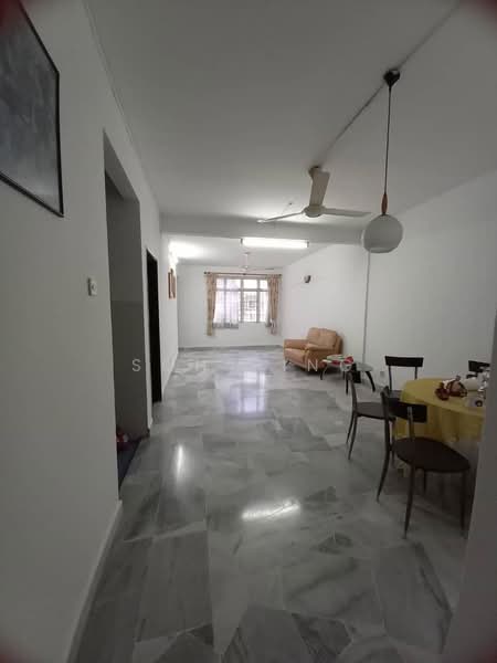 Apartment for Sale at Subang Perdana Goodyear Court 7 - Soh Ping - Living Room - PropertyGuru.com.my