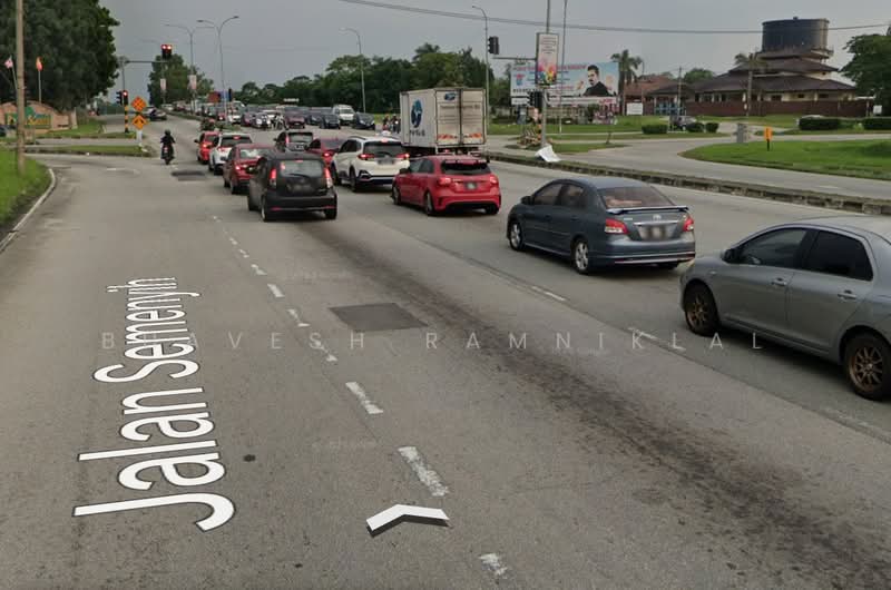 Shop / Office for Sale in Bandar Rinching (Semenyih) - Bhavesh Ramniklal - PropertyGuru.com.my