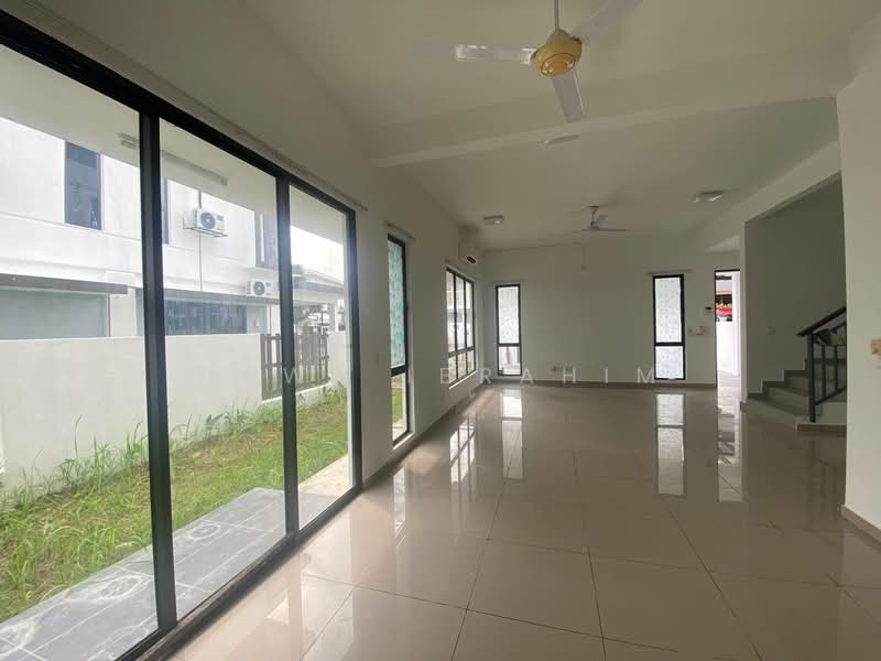 Rumah Kluster untuk Dijual di Setia Ecohill (Semenyih) - Hawa Ibrahim - Living Room - PropertyGuru.com.my