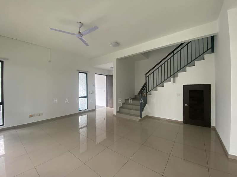 Rumah Kluster untuk Dijual di Setia Ecohill (Semenyih) - Hawa Ibrahim - Living Room - PropertyGuru.com.my