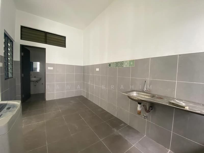 Rumah Kluster untuk Dijual di Setia Ecohill (Semenyih) - Hawa Ibrahim - Kitchen - PropertyGuru.com.my
