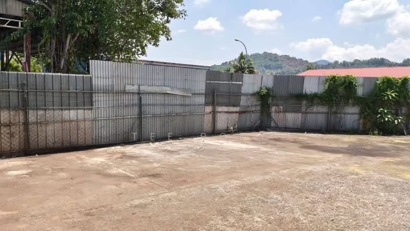 Tanah Komersial untuk Disewa di Lahat (Perak) - Tee Pony - PropertyGuru.com.my