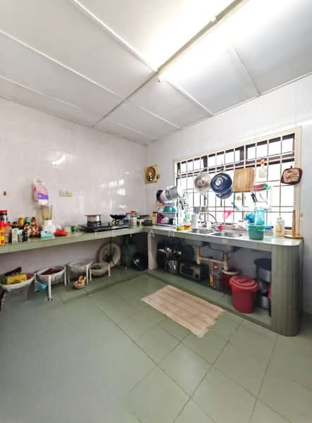 Rumah Teres 2 Tingkat untuk Dijual di Skudai (Johor) - Stefan Yu - Kitchen - PropertyGuru.com.my