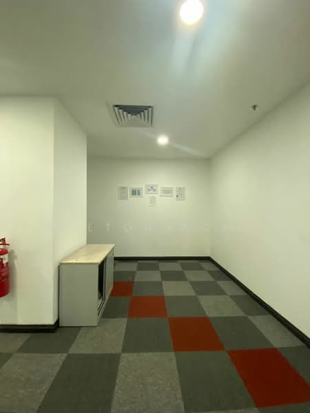 Pejabat untuk Disewa di Seksyen 7 (Petaling Jaya) - Wilton Wong - Corridor - PropertyGuru.com.my
