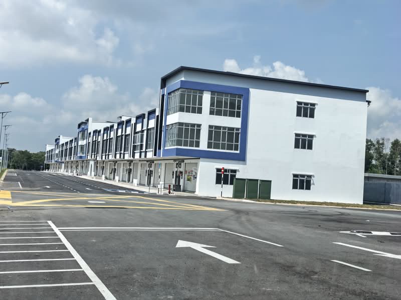 Shop / Office for Rent in Pasir Gudang (Johor) - Chris Tan - Exterior - PropertyGuru.com.my