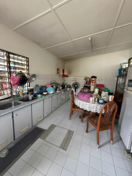 1-storey Terraced House for Sale in Sungai Ara (Penang) - Sherlene Choo - Kitchen - PropertyGuru.com.my