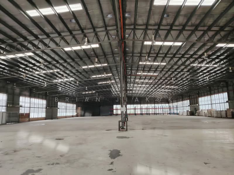 Warehouse for Rent in Taman Sains Selangor (Kota Damansara) - Brian JiaKok - Interior - PropertyGuru.com.my