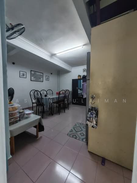 2-storey Terraced House for Sale in Kuala Lumpur (Kuala Lumpur) - Yasmin Sulaiman - Dining Room - PropertyGuru.com.my