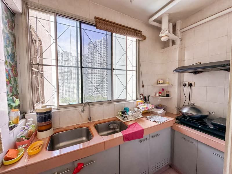Condominium for Sale at Sri Lata @ Desa Petaling - Amzar Faiz - PropertyGuru.com.my