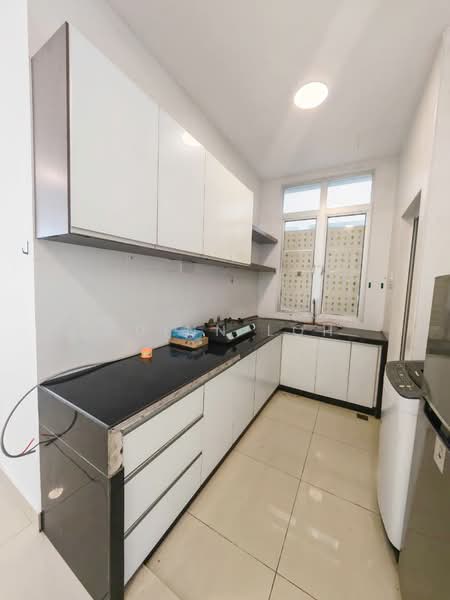 Servis Apartment untuk Disewa di BM City Suites @ BM City Mall - Quinn Loh - Kitchen - PropertyGuru.com.my