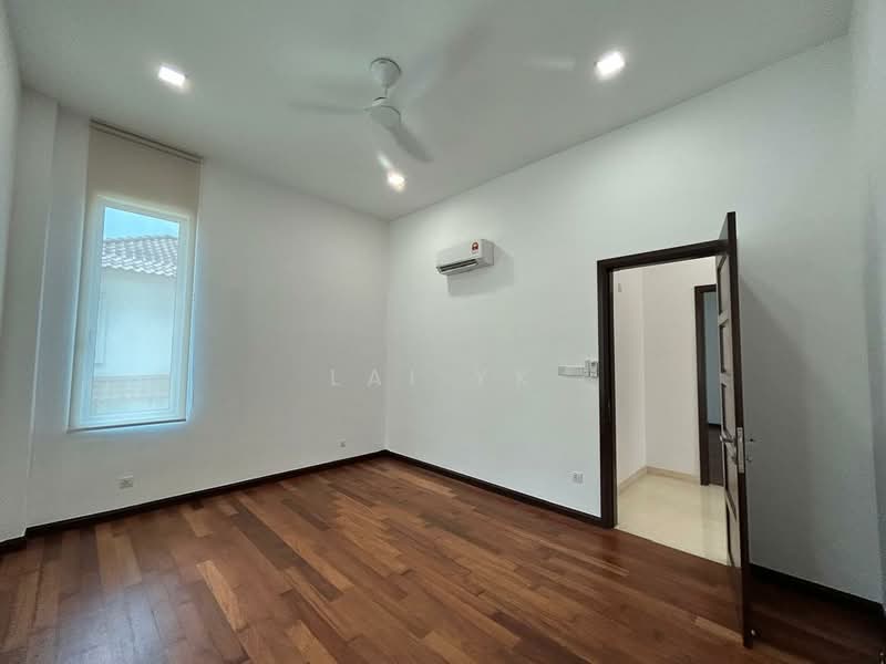 Bungalow House for Sale in Subang Heights (Subang Jaya) - Lai YK - Bedroom - PropertyGuru.com.my