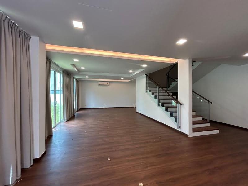 Bungalow House for Sale in Subang Heights (Subang Jaya) - Lai YK - Living Room - PropertyGuru.com.my