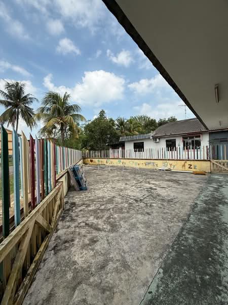 1.5-storey Terraced House for Sale in Taman Universiti (Skudai) - Jennifer Ng - Exterior - PropertyGuru.com.my