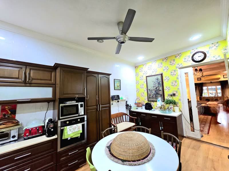 2-storey Terraced House for Sale in Ampang Jaya (Ampang) - Zul Arif - Kitchen - PropertyGuru.com.my