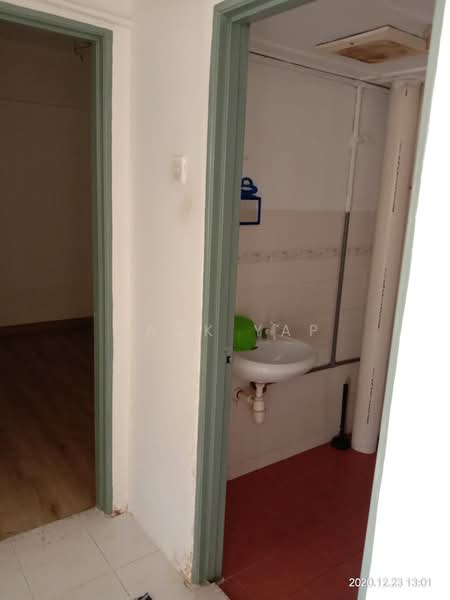Apartment for Sale at Vista Saujana - Jack Yap - Bathroom - PropertyGuru.com.my