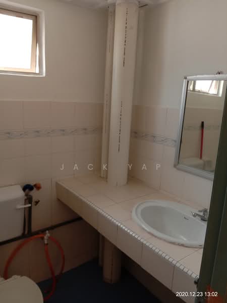 Apartment for Sale at Vista Saujana - Jack Yap - Bathroom - PropertyGuru.com.my
