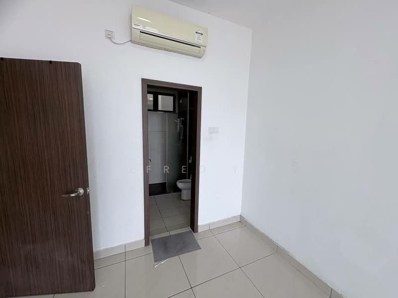 Servis Apartment untuk Disewa di D'Secret Garden (Pangsapuri Kempas Indah) - Alfred Yap - Bathroom - PropertyGuru.com.my