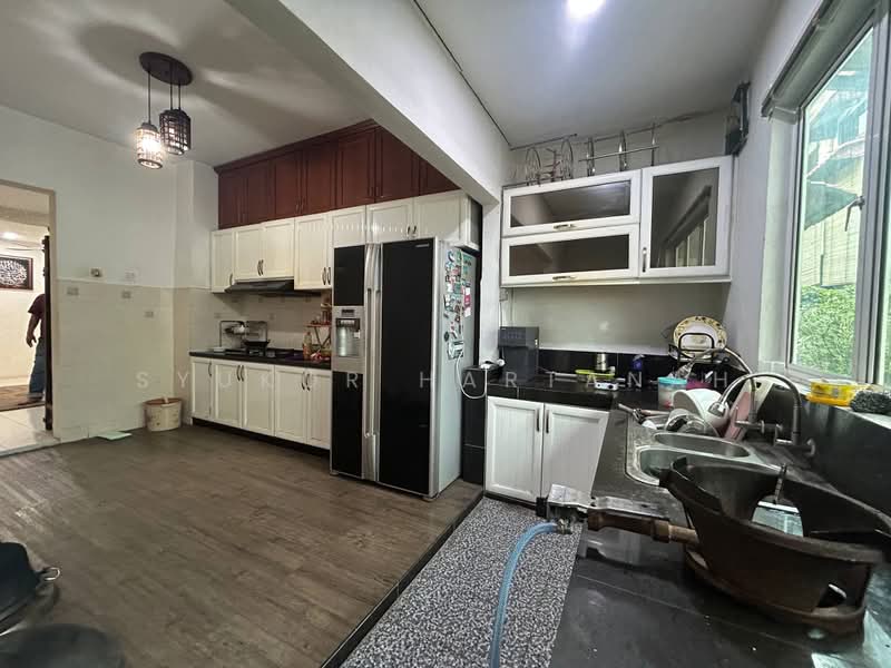 Rumah Teres 2 Tingkat untuk Dijual di Shah Alam (Selangor) - Syukor Hartanah - Kitchen - PropertyGuru.com.my