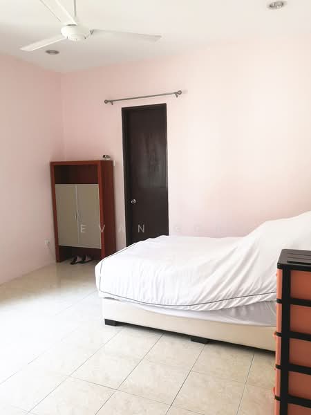Semi-Detached House for Sale in Bandar Nusaputra (Puchong) - Evan Goh - Bedroom - PropertyGuru.com.my