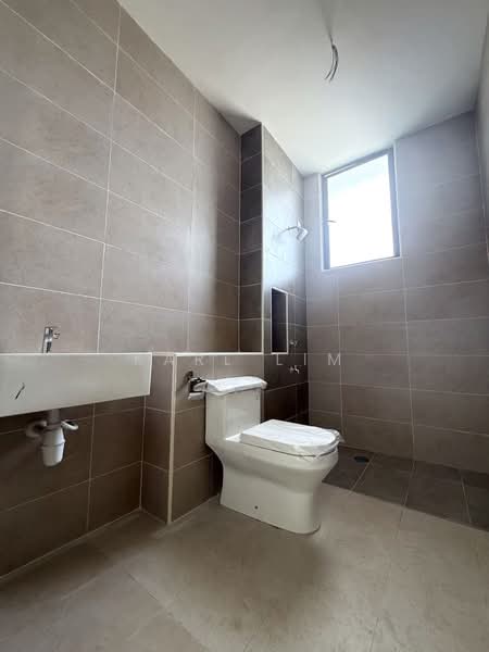 Rumah Kluster untuk Dijual di Taman Mutiara Rini (Skudai) - Karl Lim - Bathroom - PropertyGuru.com.my