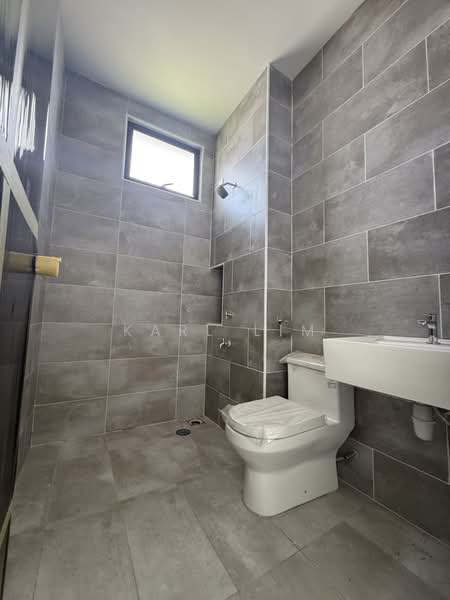 Rumah Kluster untuk Dijual di Taman Mutiara Rini (Skudai) - Karl Lim - Bathroom - PropertyGuru.com.my