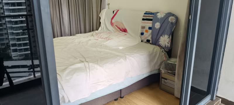 Condominium for Rent at Lovell @ Country Garden Danga Bay - Anne Lo - Bedroom - PropertyGuru.com.my