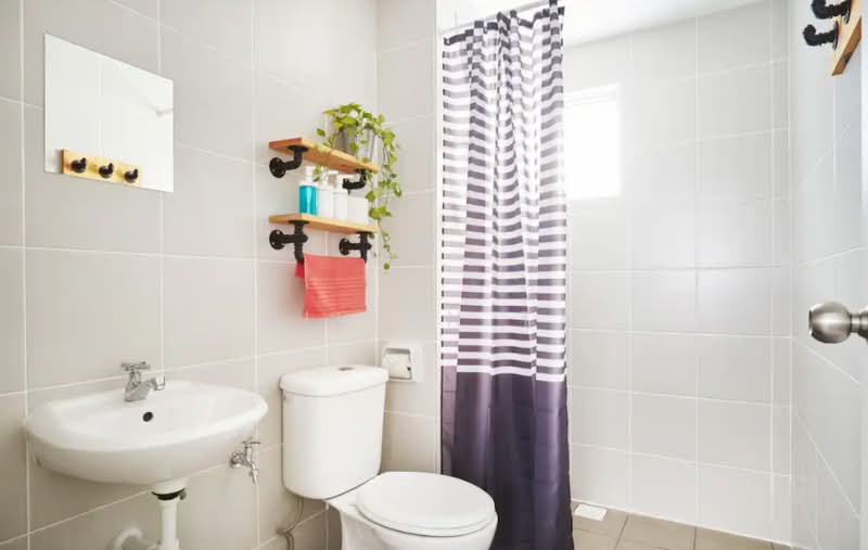 Service Residence for Sale at Conezion Residences - Lilian Ta - Bathroom - PropertyGuru.com.my